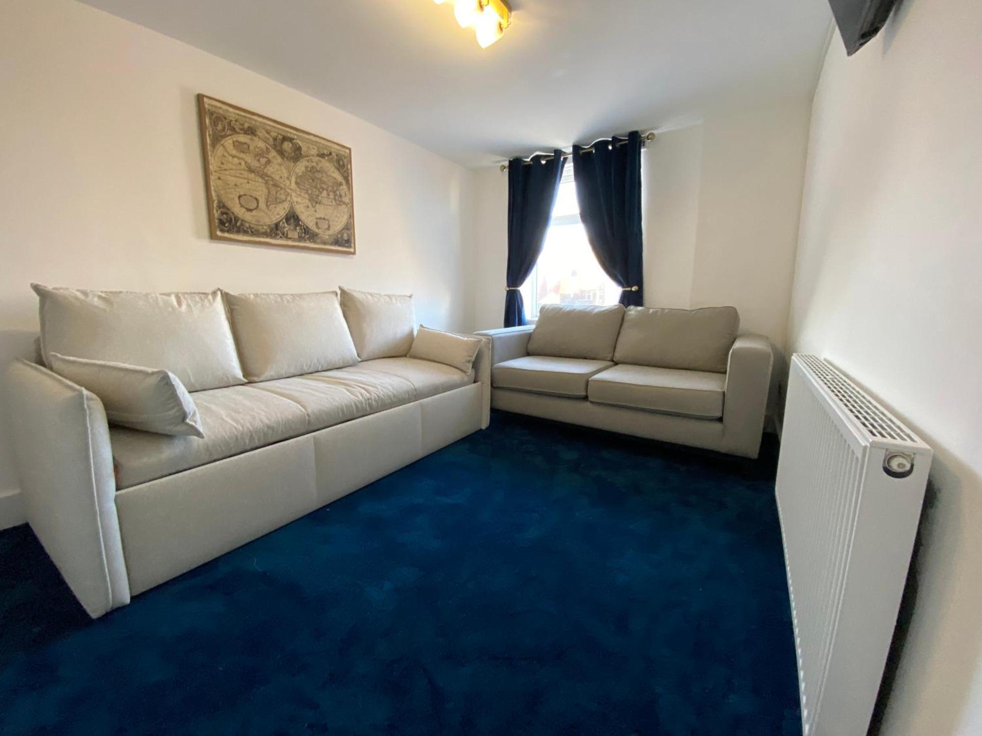 Aquarius Apartment - Sea View - Sleeps Seven Blackpool Exteriér fotografie